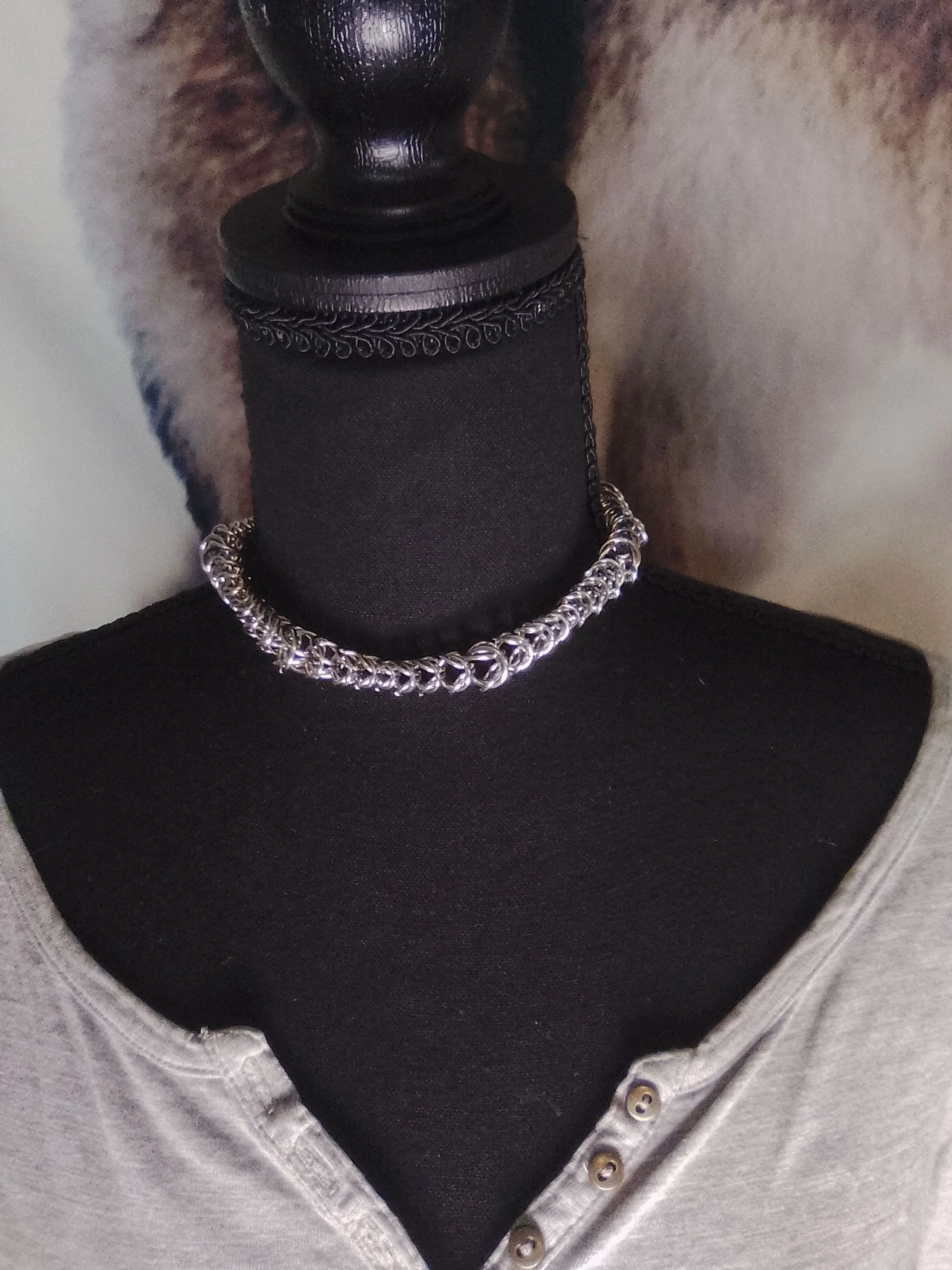 Collier choker unisexe chainmail bizantin 6 dessins décroissants 